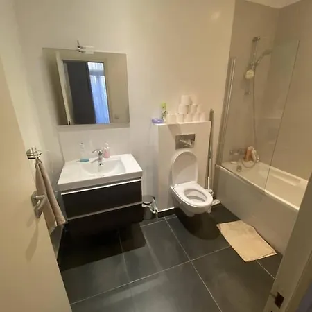 Apartment Beautiful With Terrace In 8 Paris