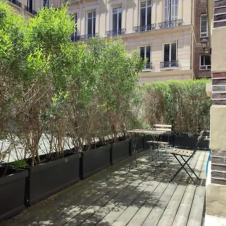 Apartment Beautiful With Terrace In 8 *